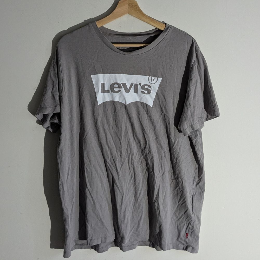 Levi's Gray Graphic Logo Tshirt Men's Size XL